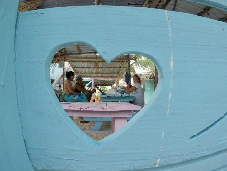 Tropical Oasis Albergue Caye Corker Exterior foto